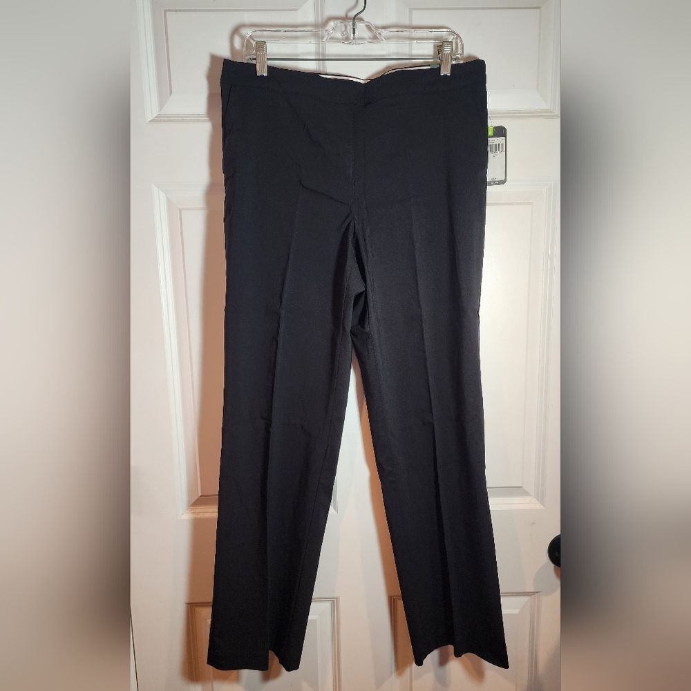 NWT Izod Golf Classic Black Straight-Leg Pants Size 12 Regular